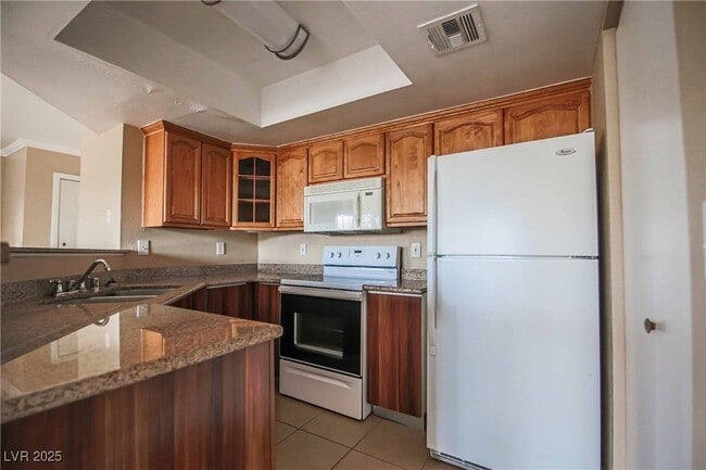Building Photo - 8600 W Charleston Blvd Unit 1008 Rental