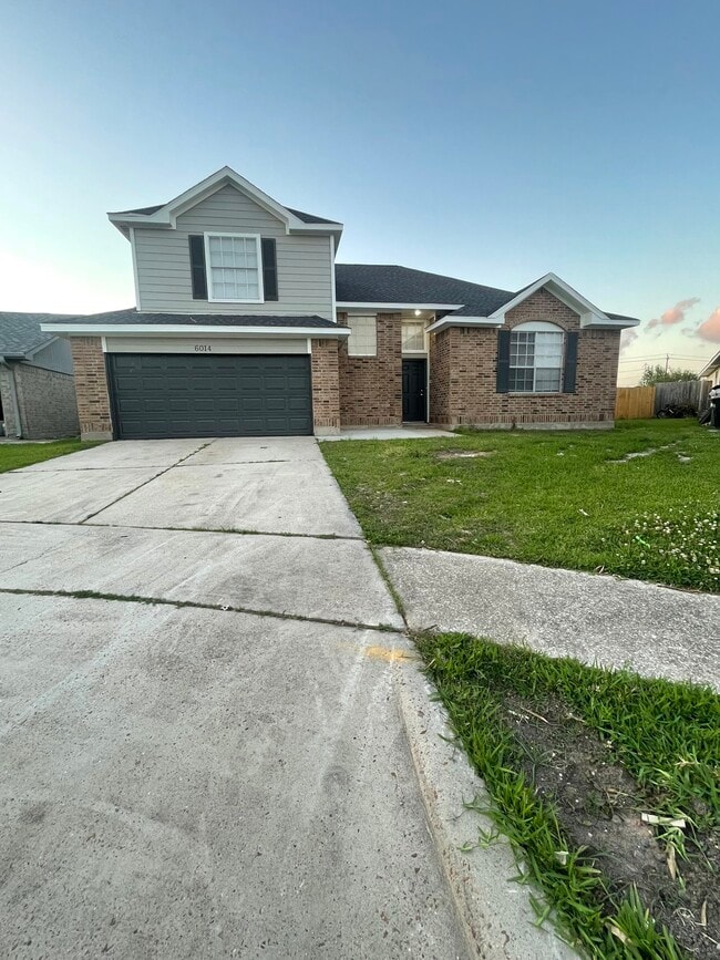 Building Photo - 6014 Beau Harp Ct