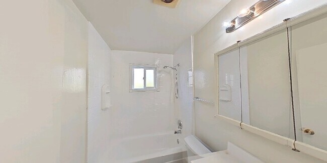 Photo - 305 E California Ave