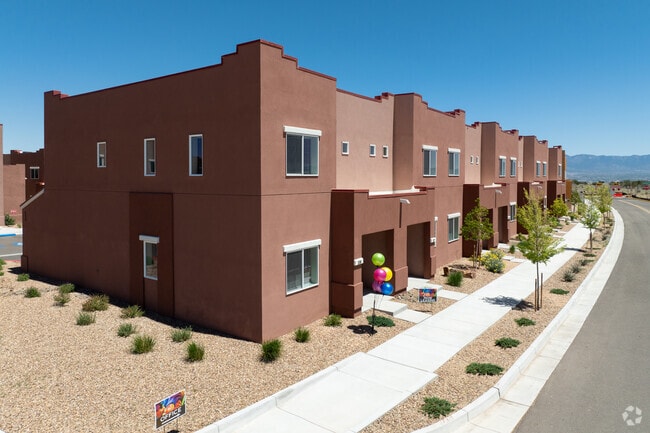 Alternate Community Image - Via Verde