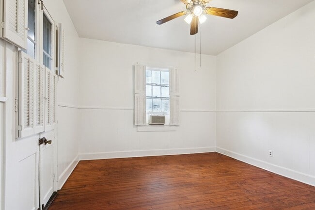 Photo - dgr925 Unit 102