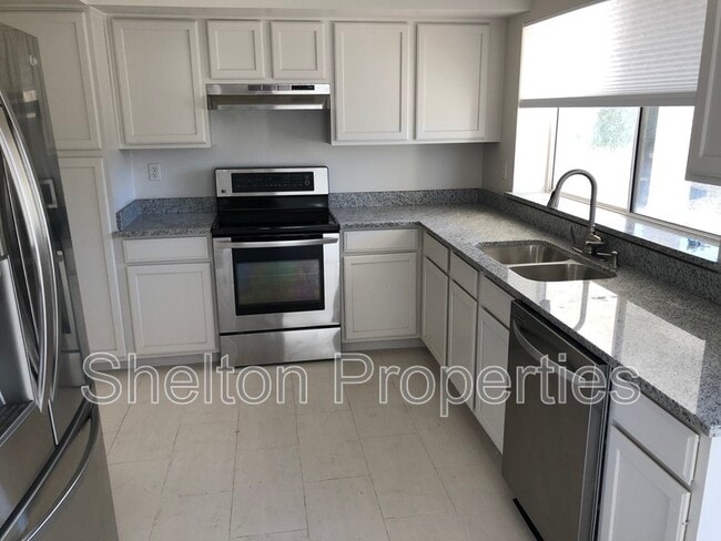 Photo - 14305 W Heritage Dr