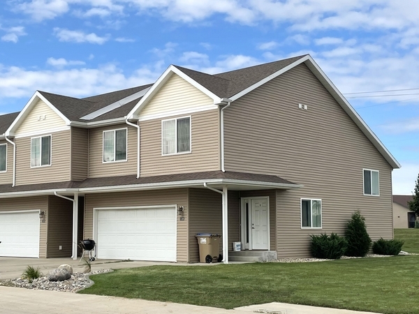 Photo - Woodside Townhomes