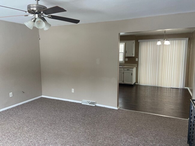 Photo - 8547-8549 Kirsch Road Unit 8547