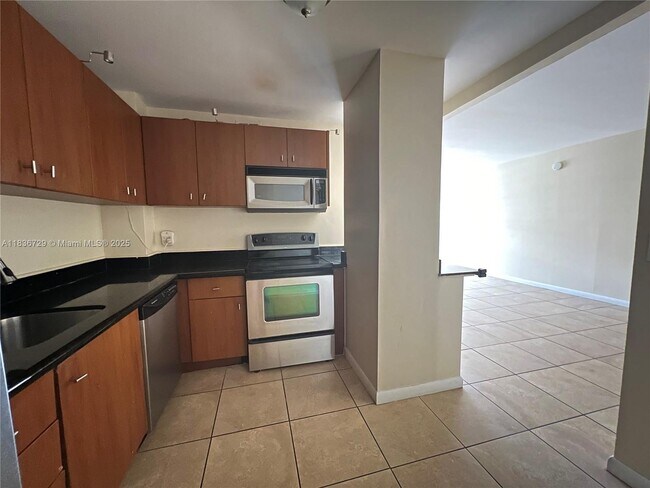 Photo - 401 Golden Isles Dr Unit 314