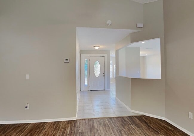 Photo - 1408 Sugarberry Ln
