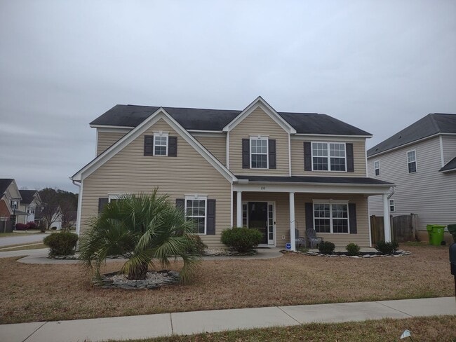 Building Photo - Outstanding FIVE Bedroom Home in Northeast Columbia!