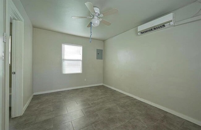 4106 S Shields Blvd Unit C
