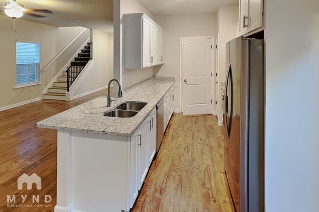 10155 Sterling Ridge Dr