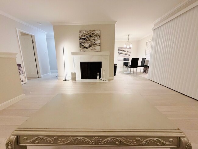 8985 Alcosta Blvd Unit 165