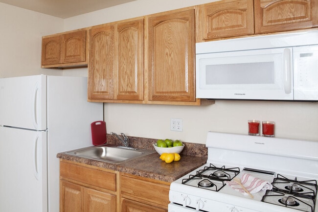 Photo - Stenton Apartments