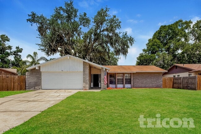 Building Photo - 816 Centerwood Ct