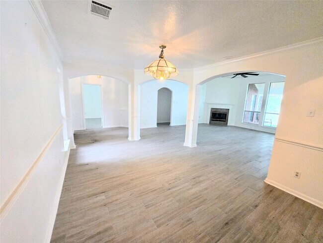 Photo - 4018 N Crystal Lake Cir