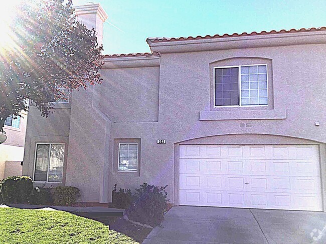 Building Photo - 503 Quail Bird Pl Rental