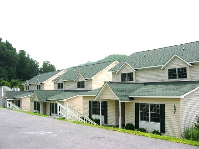 Willowgreen Townhomes - Willowgreen Townhomes