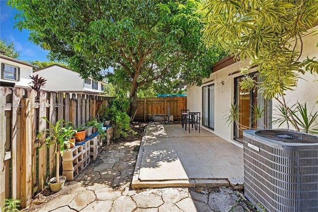 Photo - 6701 SW 129th Ct