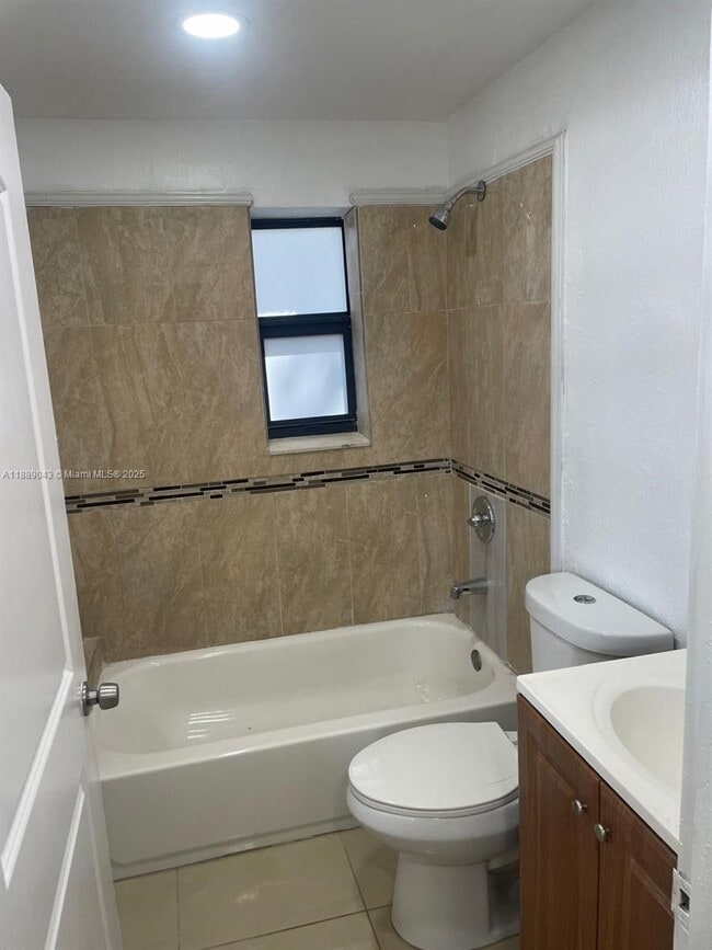 Photo - 540 SW 6th Terrace Unit 540