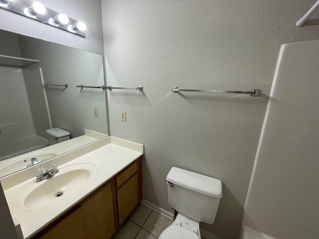 Photo - PRE-LEASING FOR AUGUST 2026!