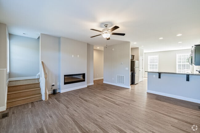 3BR, 2BA - 1,488SF - Living Room