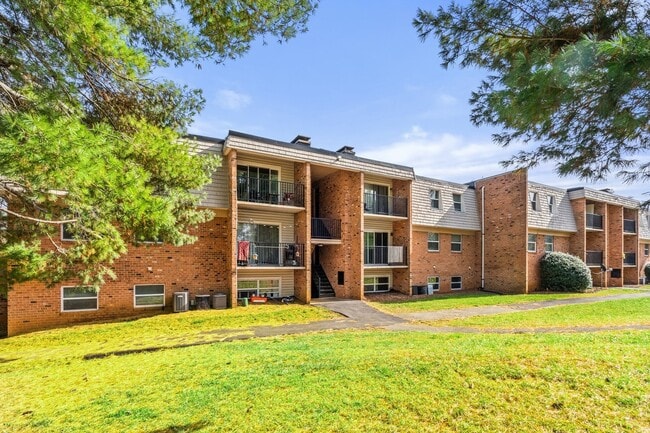 Spacious Green Lawns
