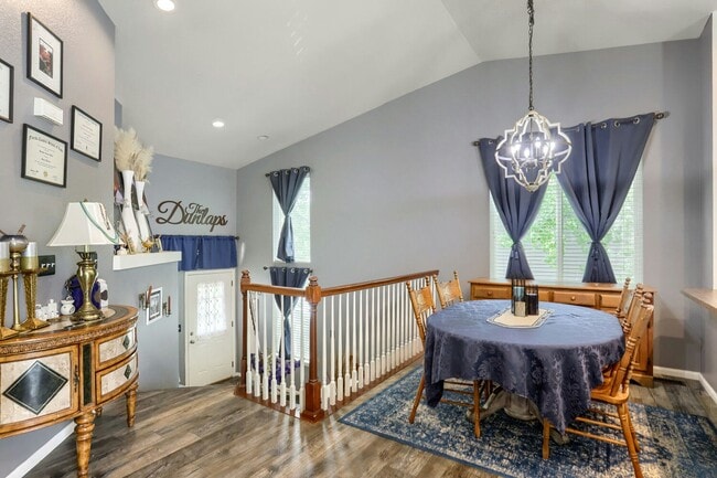 Photo - 3912 Hunterwood Ln