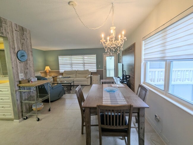 Photo - 20 Coventry A