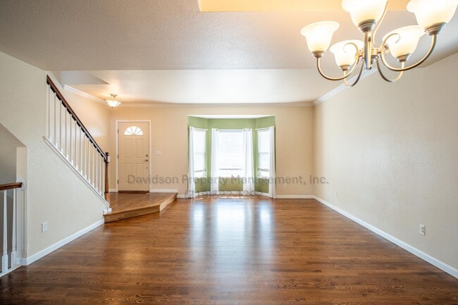 Photo - 3350 Castellon Dr