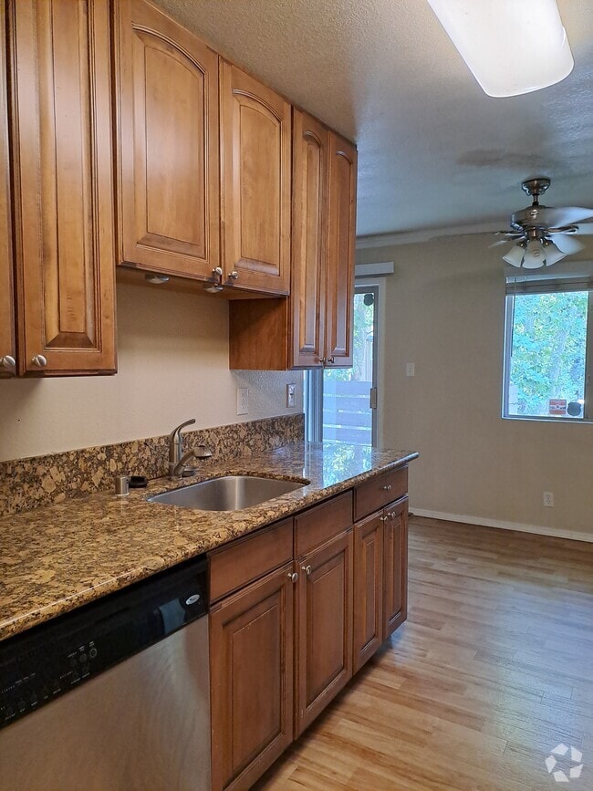 Building Photo - 504 Northbank Ct Unit A Rental