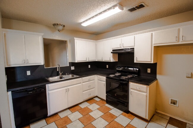 Photo - "Charming 3-Bed, 2-Bath Home in Lubbock