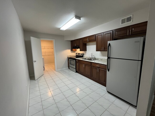 Photo - 310 S Orleans Ave Unit 310B