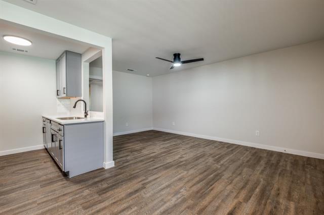 Photo - 5909 Gaston Ave Unit 207