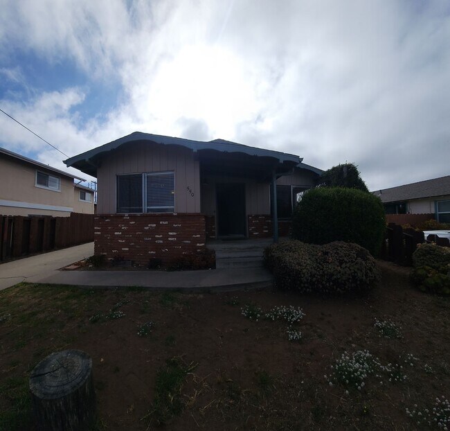 Photo - Classic MB Beach home- 2 Bed 1 Bath Home with a view of the water and the rock!