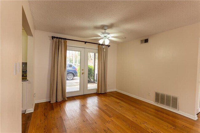 Photo - 4266 Roswell Rd NE Unit K2