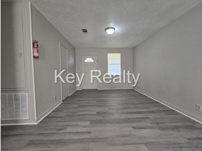 Photo - 413 - A Hickory - Wardville