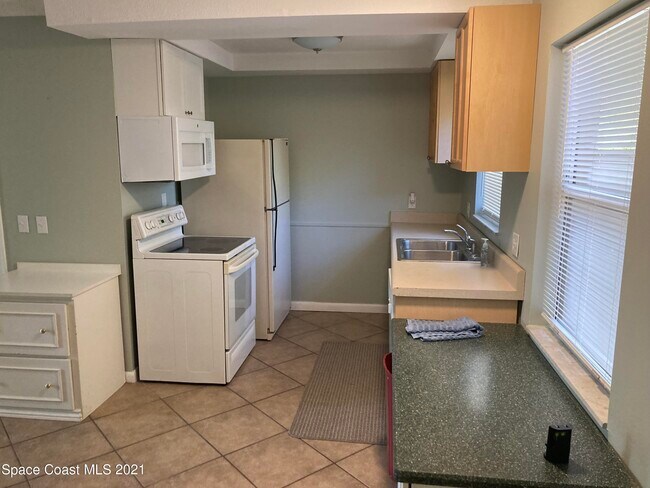 Photo - 2902 Emory St