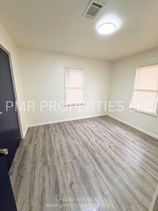 Photo - 2 Bedrooms/1 Bathroom House