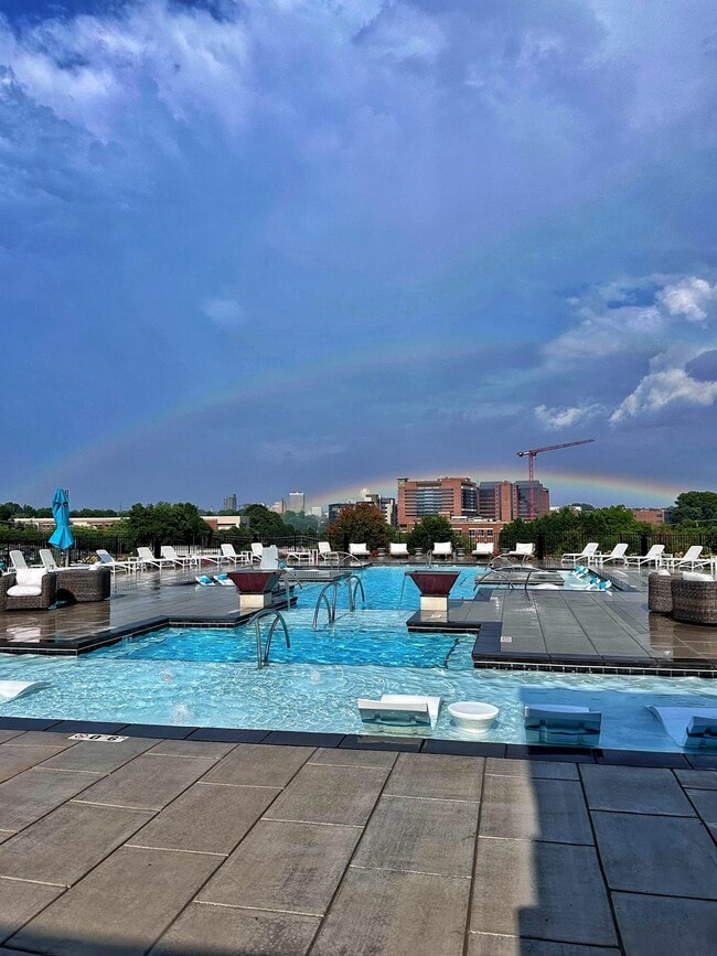 Building Photo - Legacy at Ardmore Rental