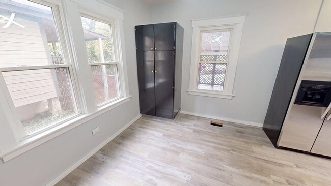 Photo - 6232 Montgomery Rd