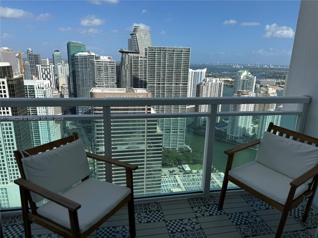 Photo - 950 Brickell Bay Dr Condo Unit 5402