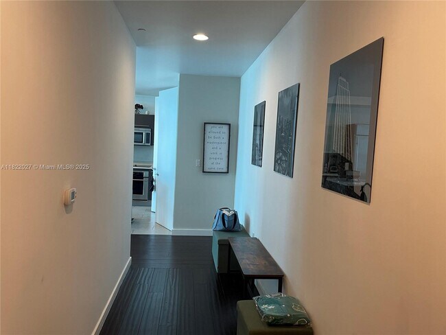 Photo - 55 SE 6th St Condo Unit 4307