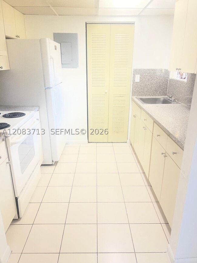 Photo - 560 NW 114th Ave Unit 204