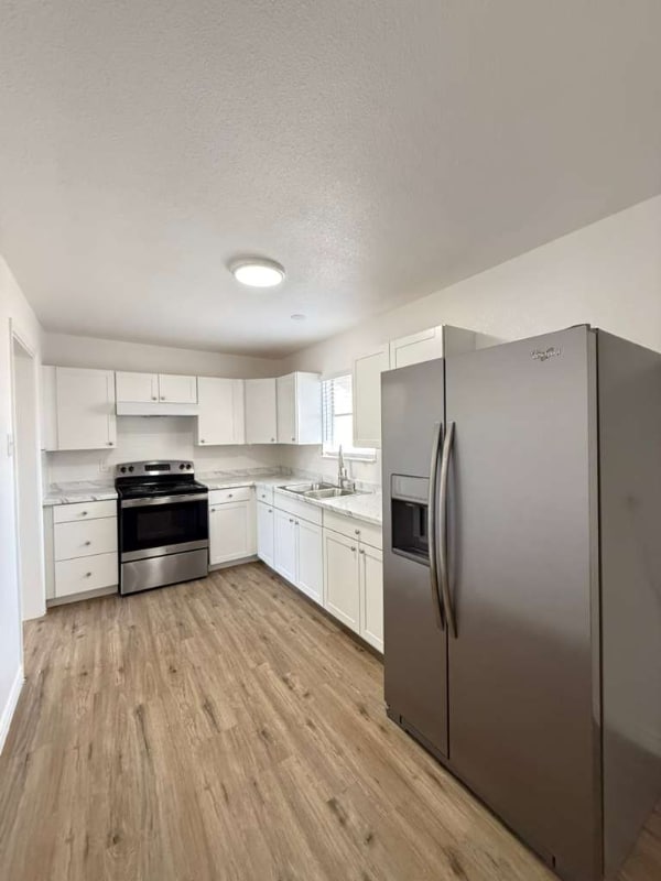 Photo - 7642 Quail St