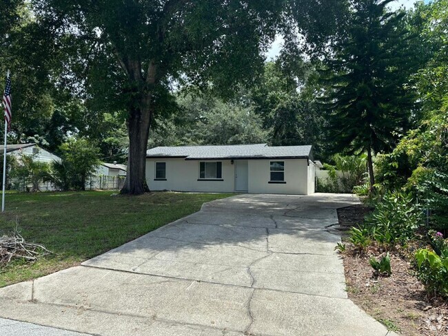 Building Photo - 2413 Myrtle Ave Rental