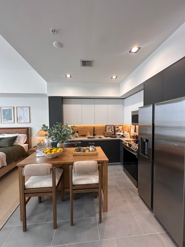 Photo - 450 NW 20th St Condo Unit S6