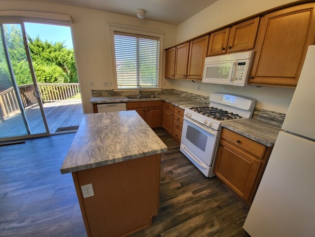 Photo - 396 Royal Troon Dr