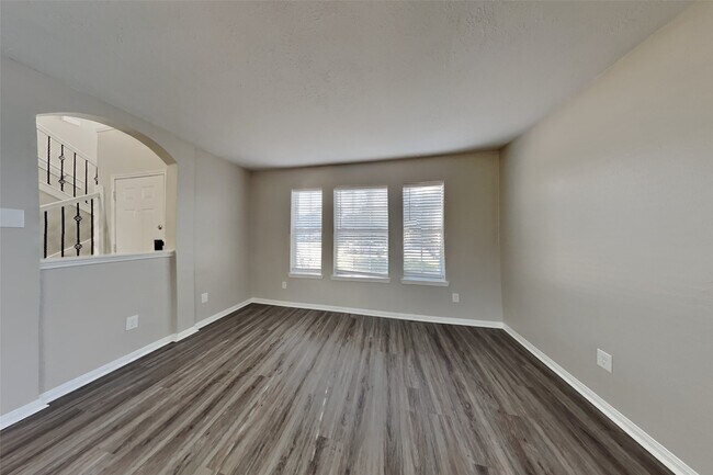 Photo - 5418 Gosforth Dr