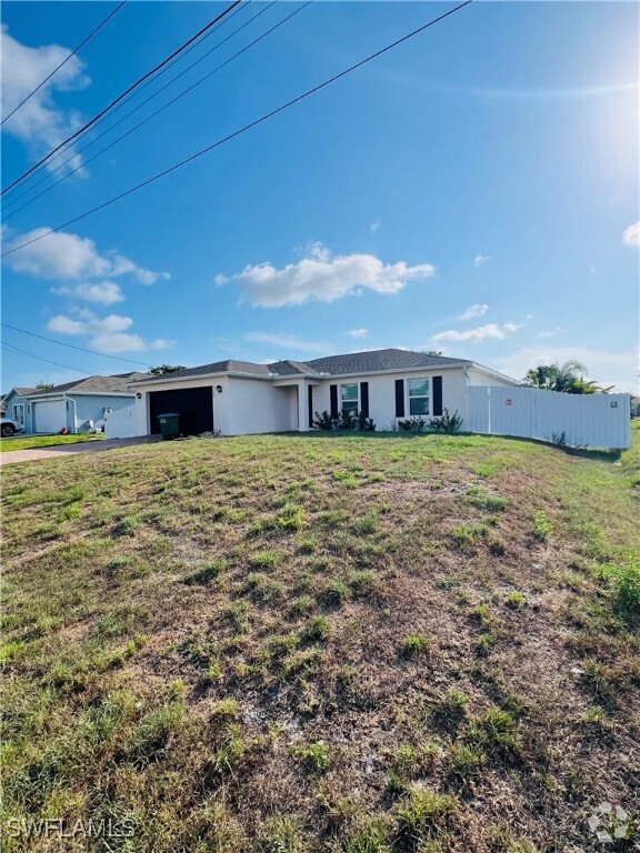 Building Photo - 1712 NW 15th Ave Rental