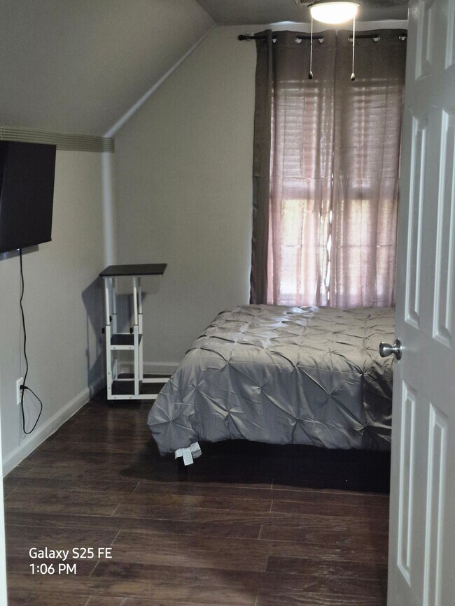 Photo - 1427 Amaryllis Way