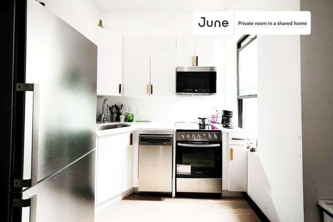 Photo - Room in Shared 3 bed/3 bath home Unidad B