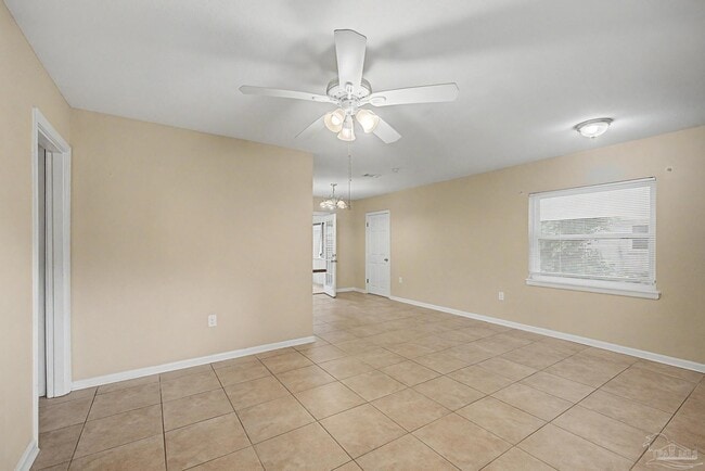 560 N 72nd Ave